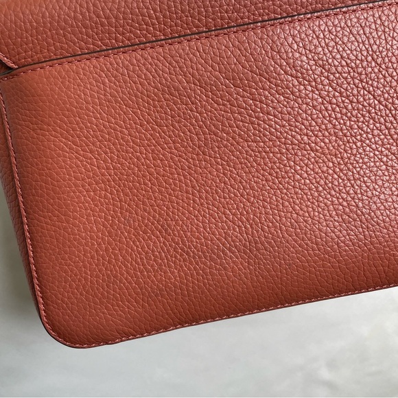 Tory Burch Britten Adjustable Shoulder Leather Purse - Picture 5 of 16